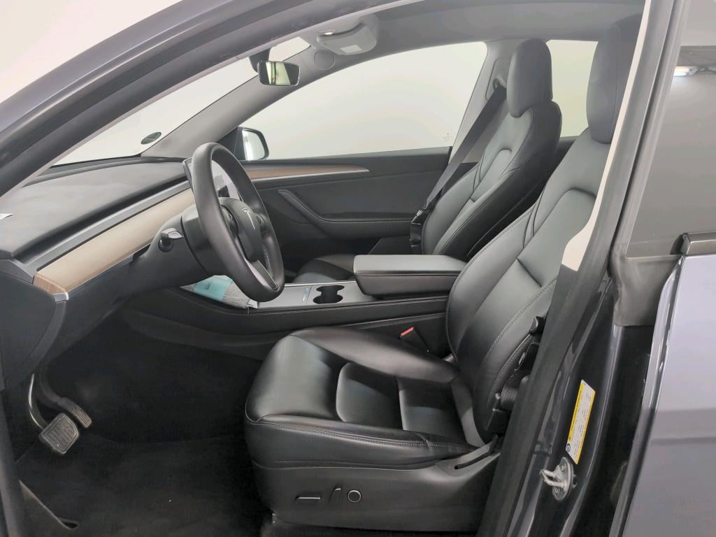 TESLA MODEL Y BEV 75KWH LONG RANGE AUTO 4WD photo