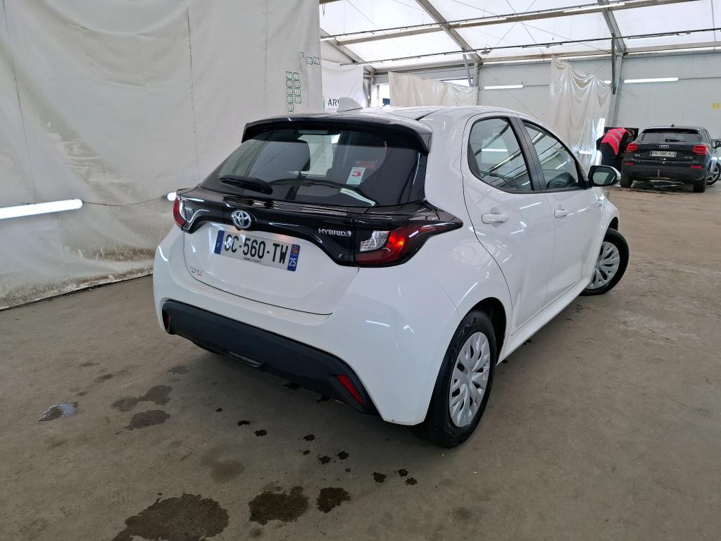 TOYOTA Yaris Hybride / 2019 / 5P / Berline Hybride 116h Dynamic Business Stage Acad photo