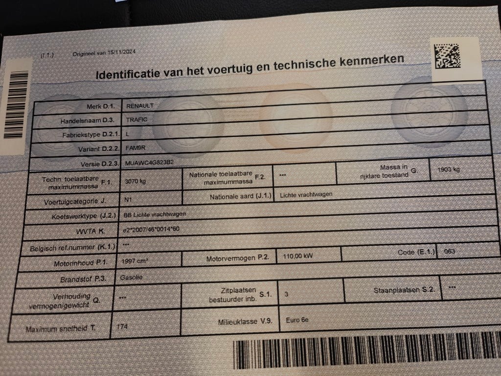 Renault Trafic L2H1 dCi 150 EDC Confort 2.9T 4d !!! Damaged Car !!! photo