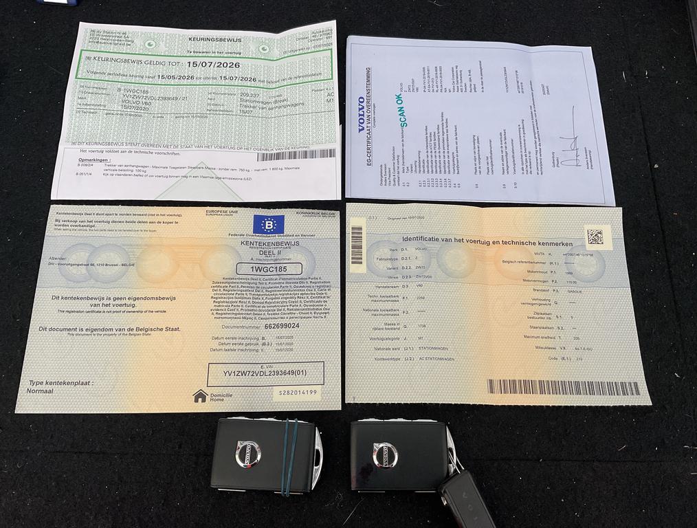 VOLVO V60 2.0 D3 Momentum Pro Geartronic photo