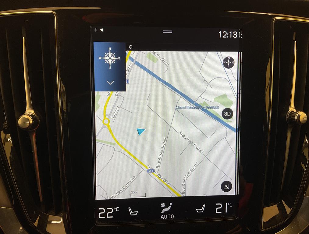 VOLVO V60 2.0 D3 Momentum Pro Geartronic photo