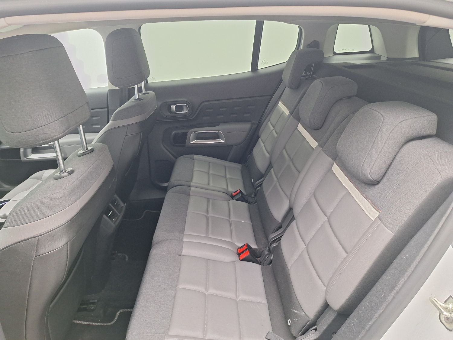 Citroën, C5 Aircross '18, Citroën C5 Aircross Hybrid 225 e-EAT8 Shine 5d photo