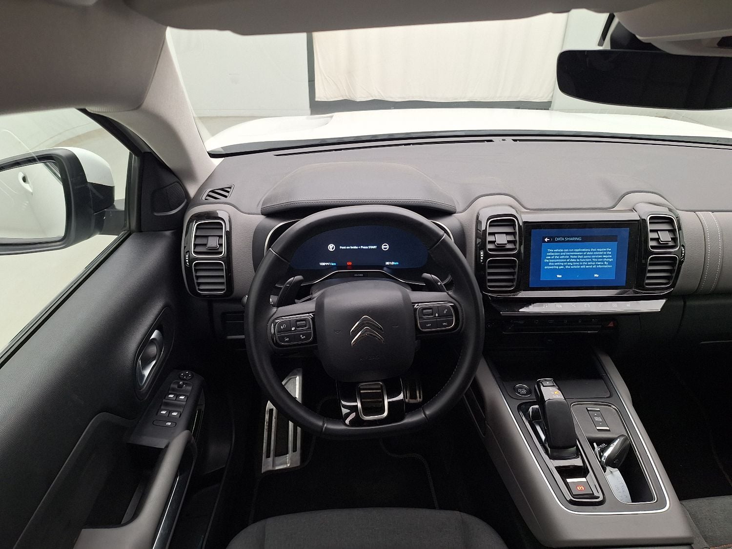 Citroën, C5 Aircross '18, Citroën C5 Aircross Hybrid 225 e-EAT8 Shine 5d photo