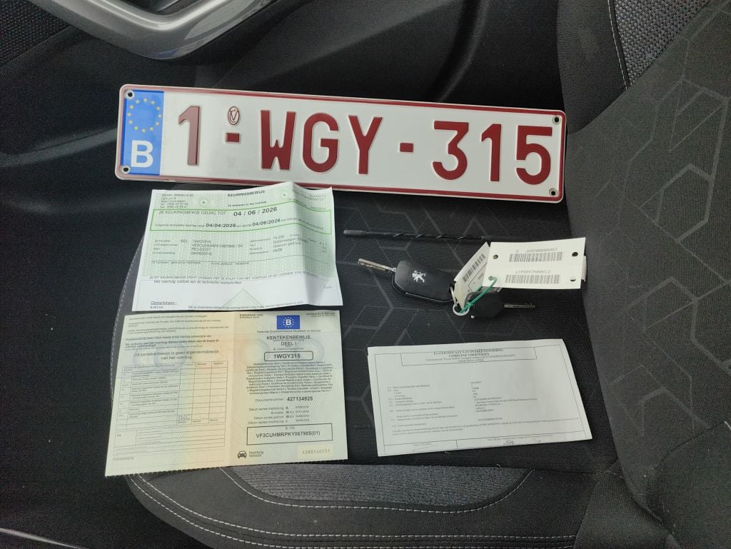 Peugeot 2008 1.2 Puretech 61kW S&S Active 5d photo