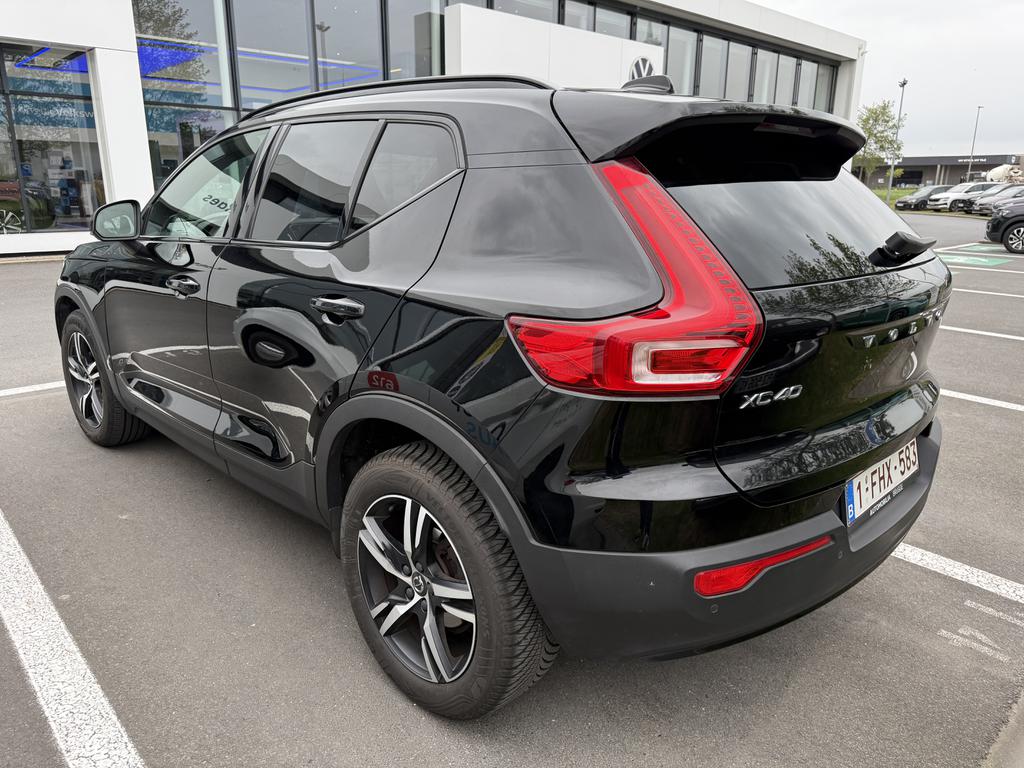 VOLVO XC40 1.5 T3 R-Design Geartronic photo