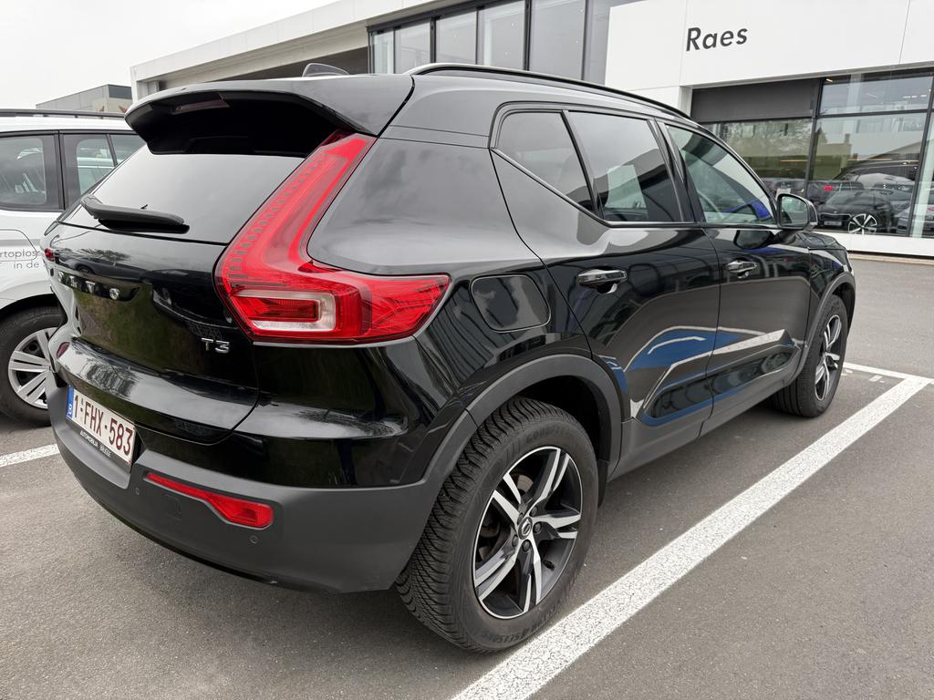 VOLVO XC40 1.5 T3 R-Design Geartronic photo