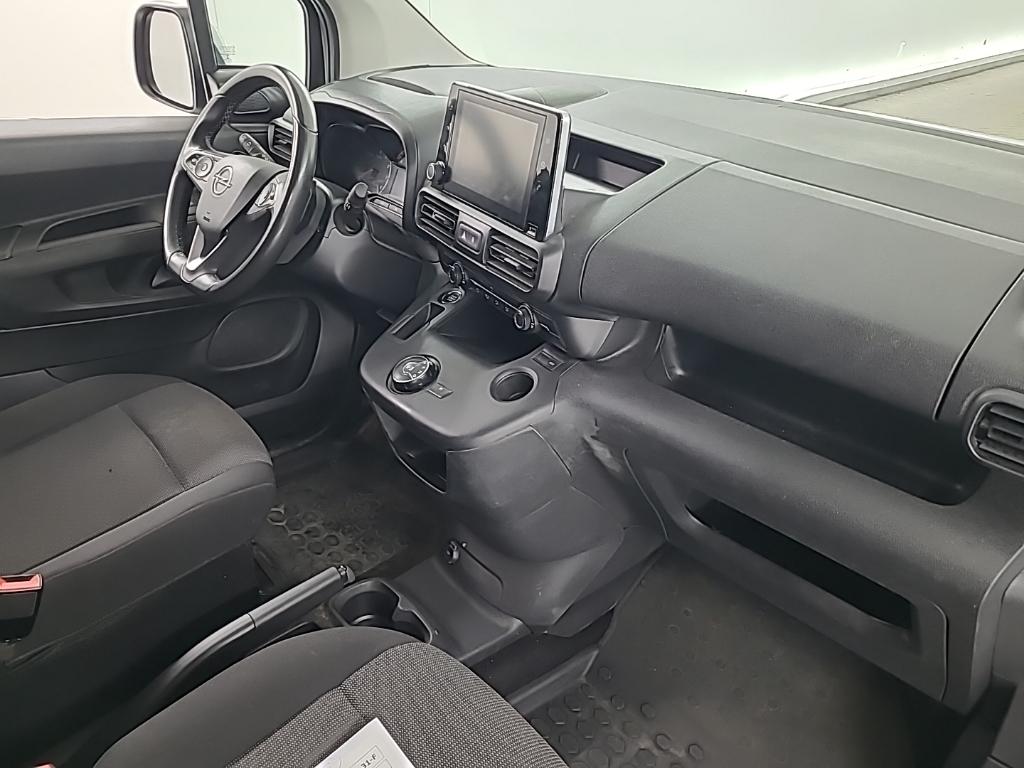 OPEL Combo L2H1 1.5D 96kW S/S Edition 2.4T Auto 4D photo