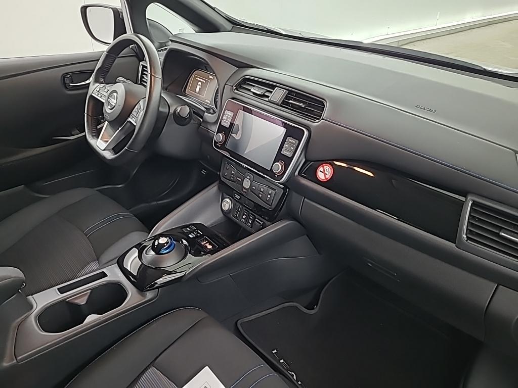 NISSAN LEAF N-CONNECTA 40kWh 5D uitlopend photo