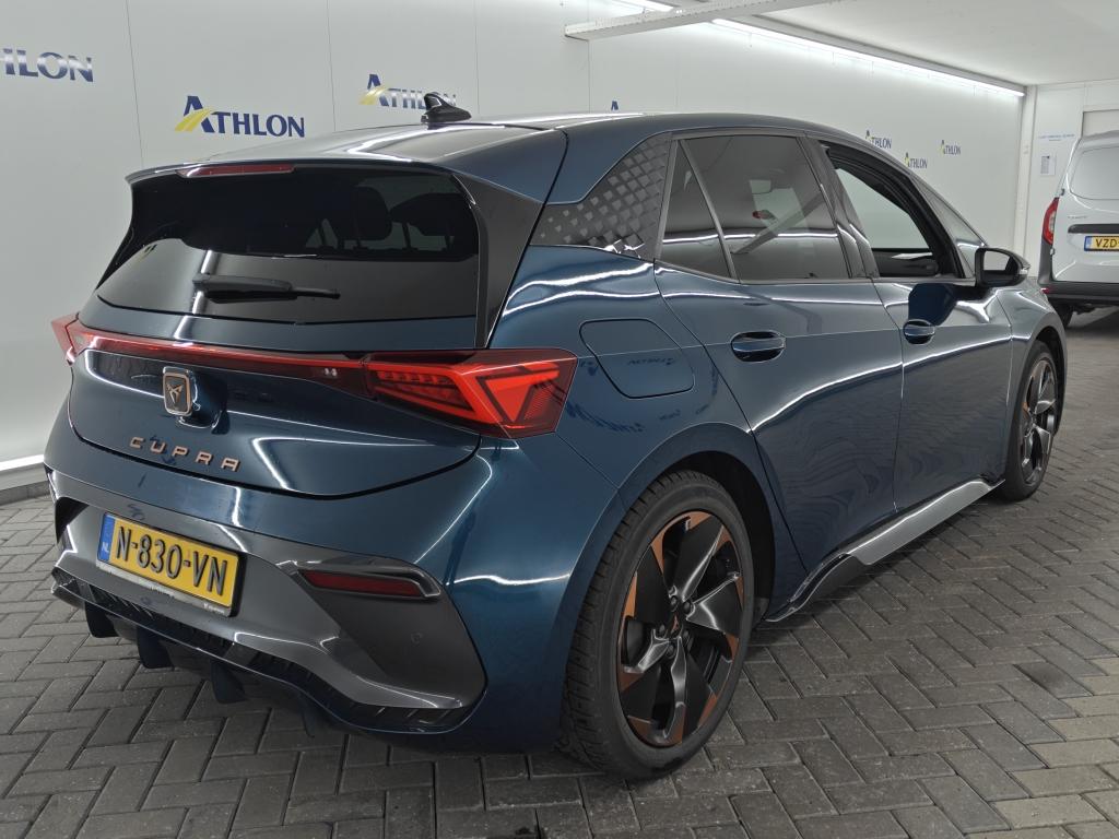 CUPRA Born 58kWh Performance One auto 5D 150kW photo