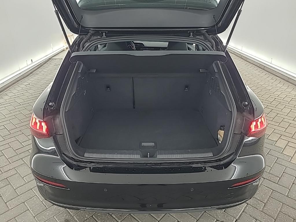 AUDI A3 Sportback 35 TFSI S tronic Business edition 5D 110kW photo