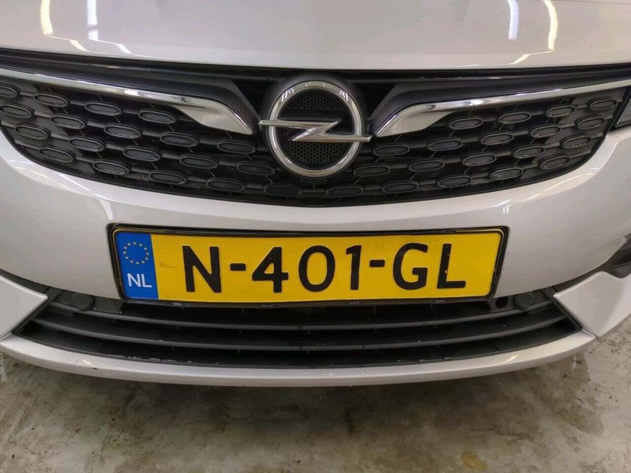 OPEL Astra Sports Tourer 1.2 Design & Tech photo