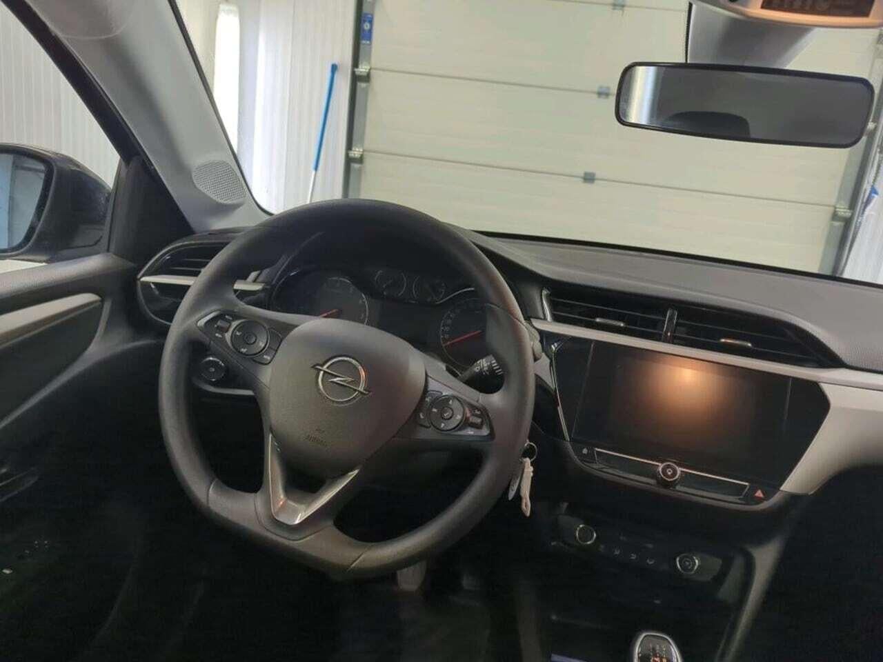 OPEL Corsa 1.2 Edition photo