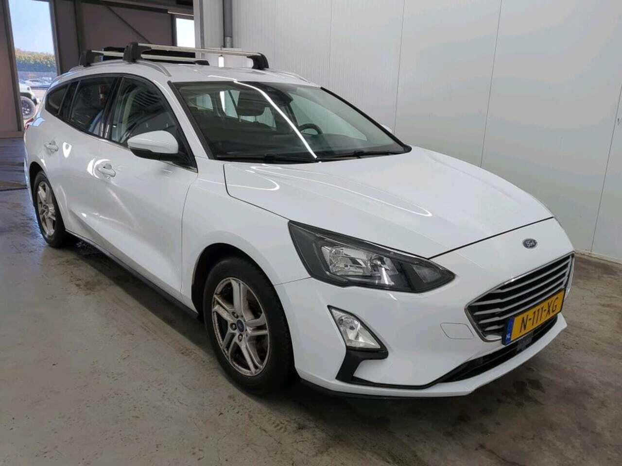 FORD Focus Wagon 1.5 EcoBlue Titanium X Busines photo