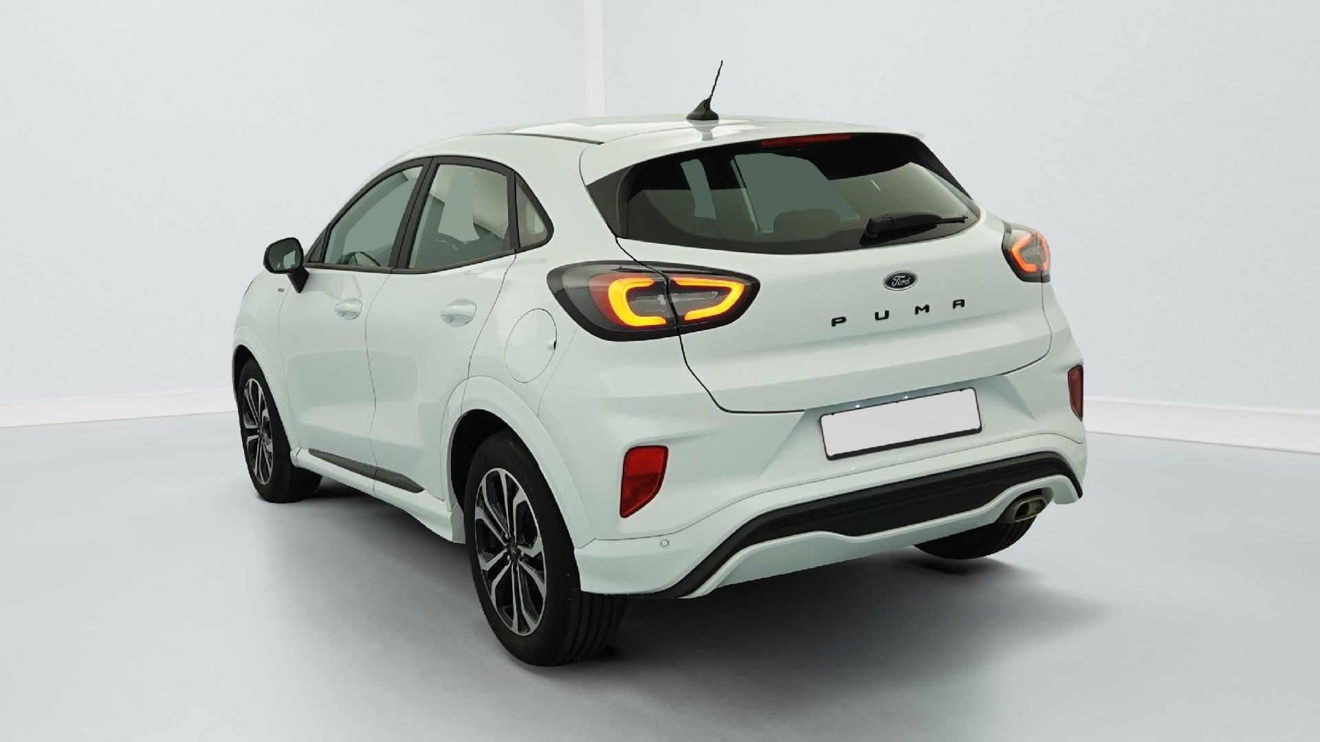 Ford Puma 1.0 EcoBoost 125 ch mHEV S&S Powershift ST-Line photo