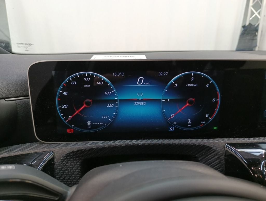 Mercedes-Benz CLA Shooting Brake CLA 180 d Business Solution 5d photo