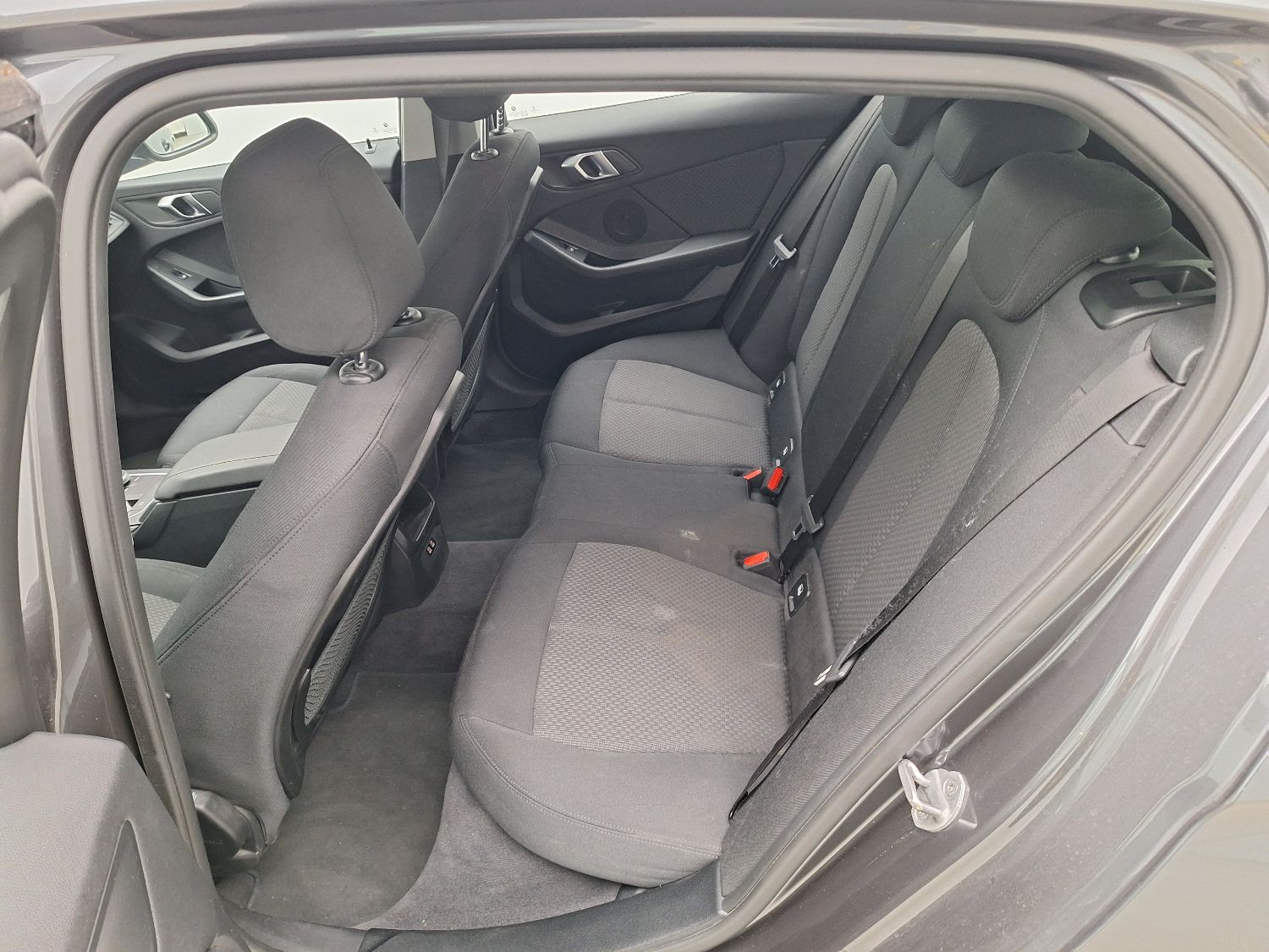 BMW, 1-serie '19, BMW 1 Reeks Hatch 116dA (85 kW) 5d photo