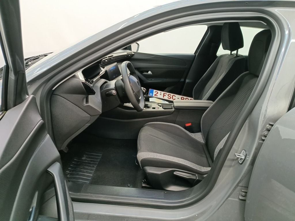 Peugeot 308 SW 1.2 PureTech 130 S&S Active Pack 5d photo