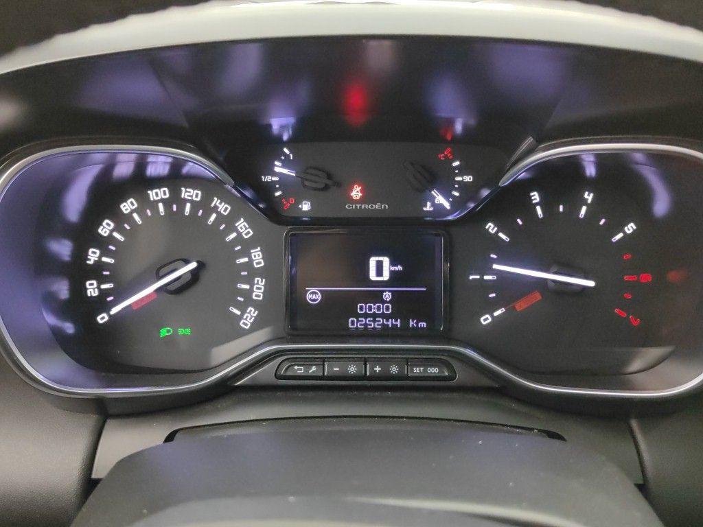 Citroën C3 Aircross 1.2 PureTech 110 S&S MAN PLUS 5d photo