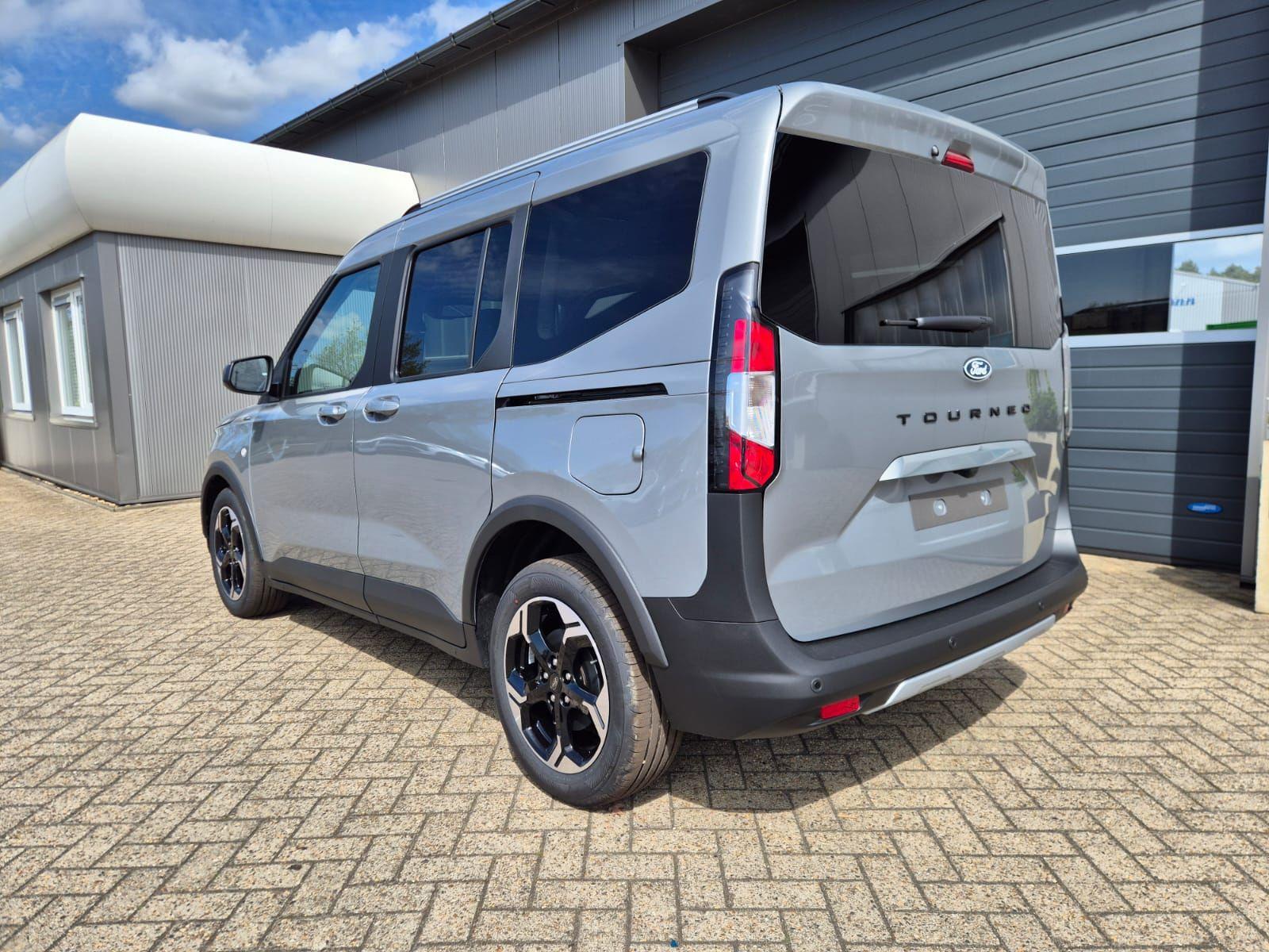 Ford Tourneo 1.0 Gasoline 125hp photo