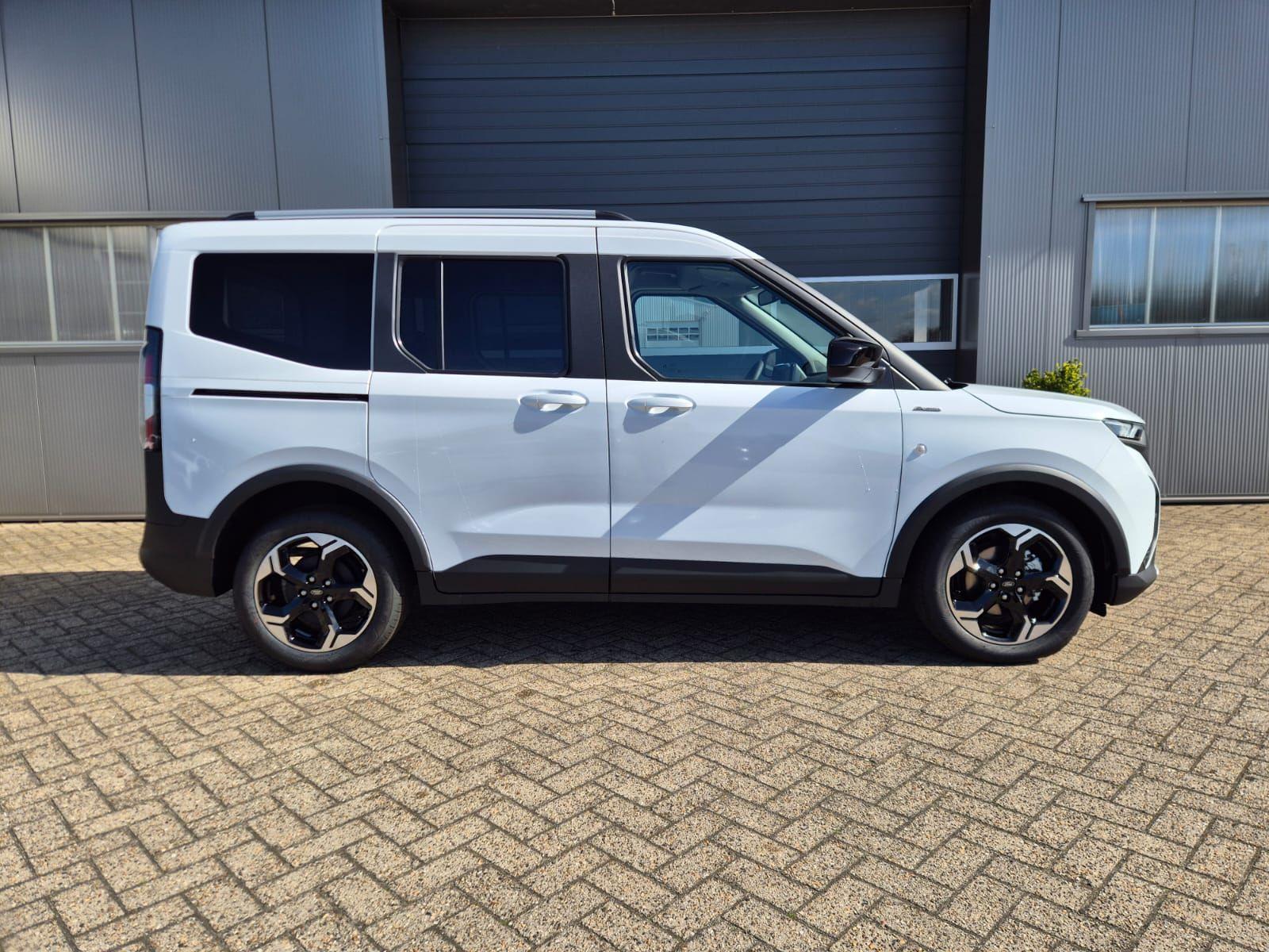 Ford Tourneo 1.0 Gasoline 125hp photo