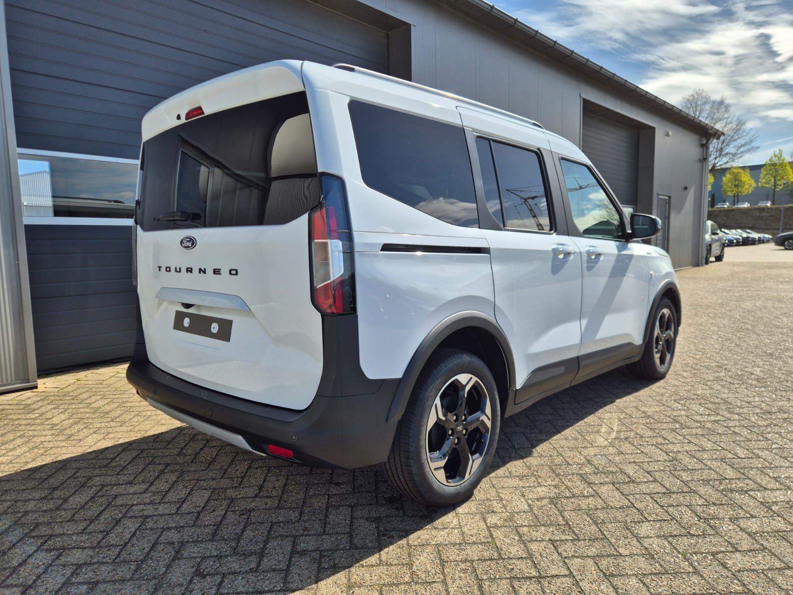 Ford Tourneo Active 1.0 Gasoline 125hp photo