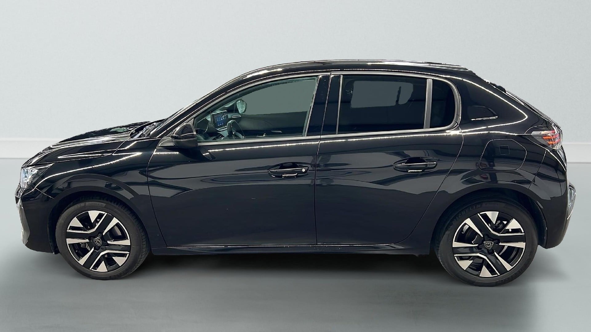 Peugeot 208 100 S&S BVM6 Allure photo