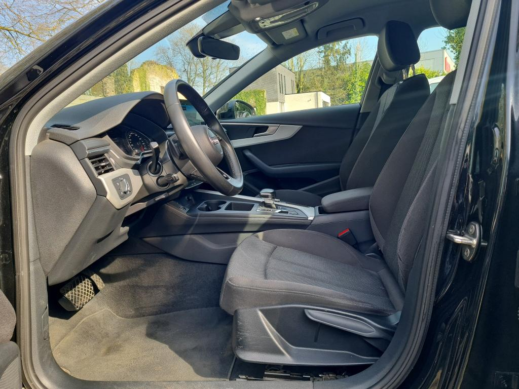 AUDI A4 2.0 30 TDI 100KW S TR ATTRACTION BE photo