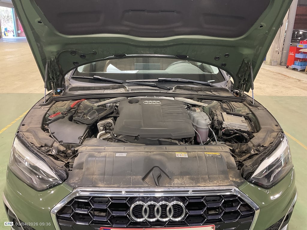 AUDI A5 SPORTBACK 2.0 35 TDI S TRONIC BUS.ED. S LINE photo