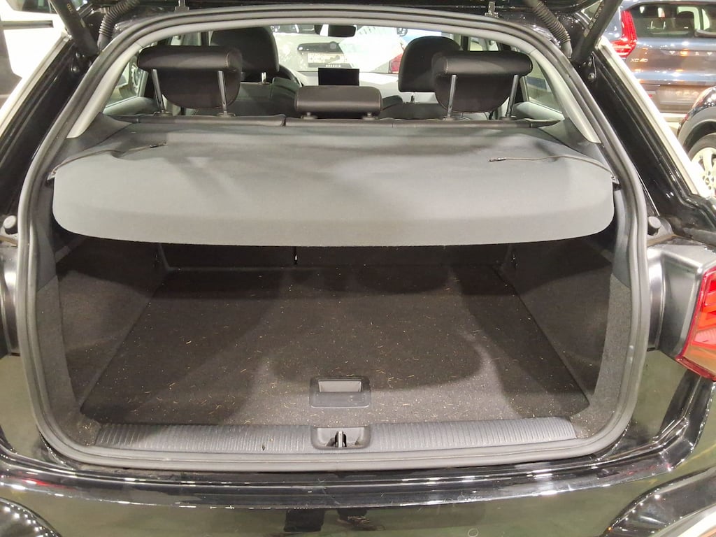 AUDI Q2 1.5 35 TFSI S LINE photo