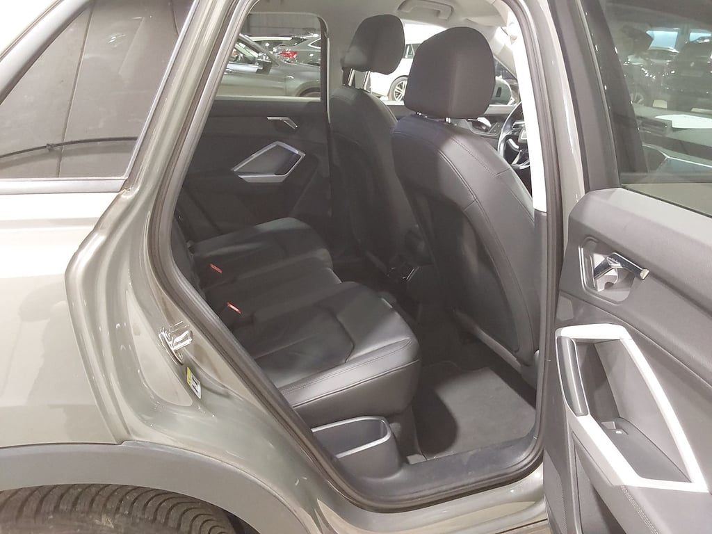 AUDI Q3 1.4 45 TFSI E S TRONIC photo