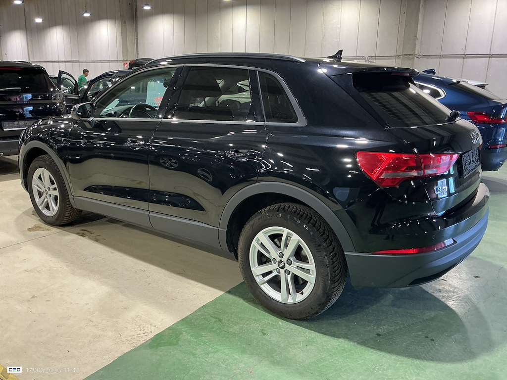 AUDI Q3 1.4 45 TFSI E S TRONIC photo