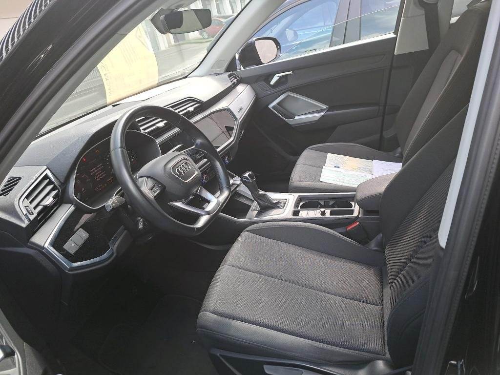 AUDI Q3 1.4 45 TFSI E S TRONIC photo