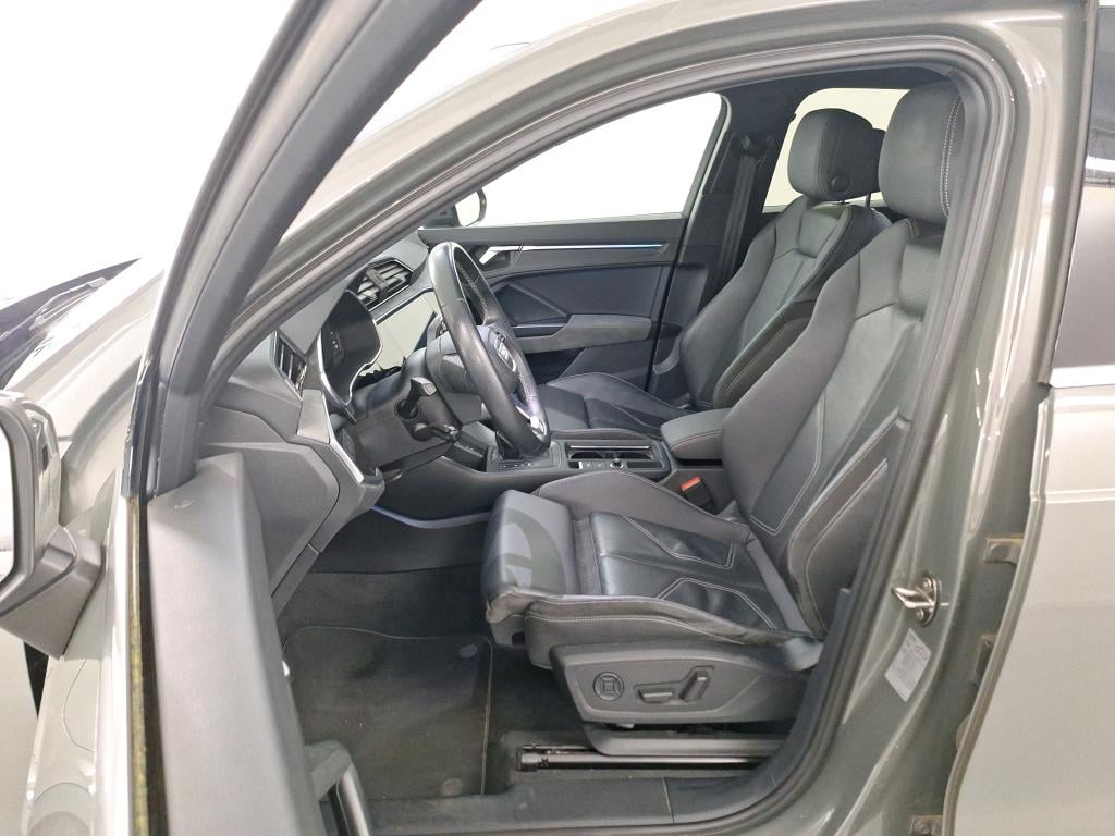 AUDI Q3 1.4 45 TFSI E S TRONIC photo