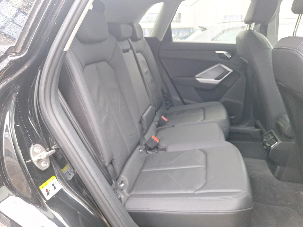 AUDI Q3 1.4 45 TFSI E S TRONIC photo