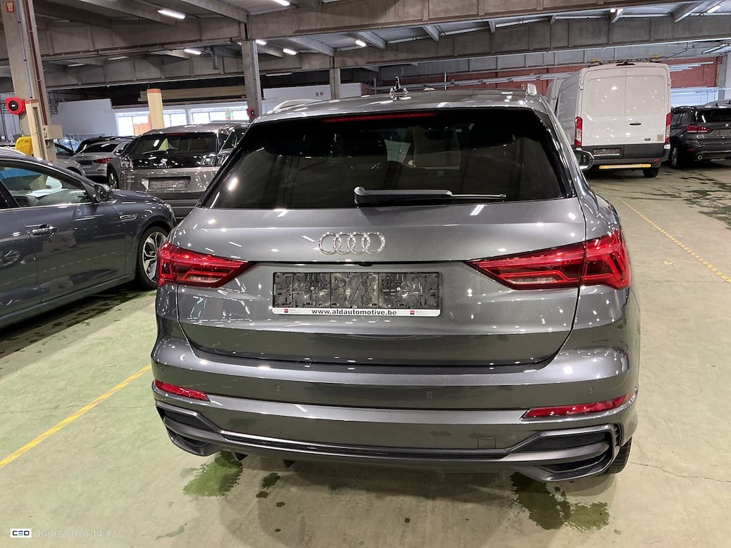 AUDI Q3 1.4 45 TFSI E S TRONIC S LINE photo