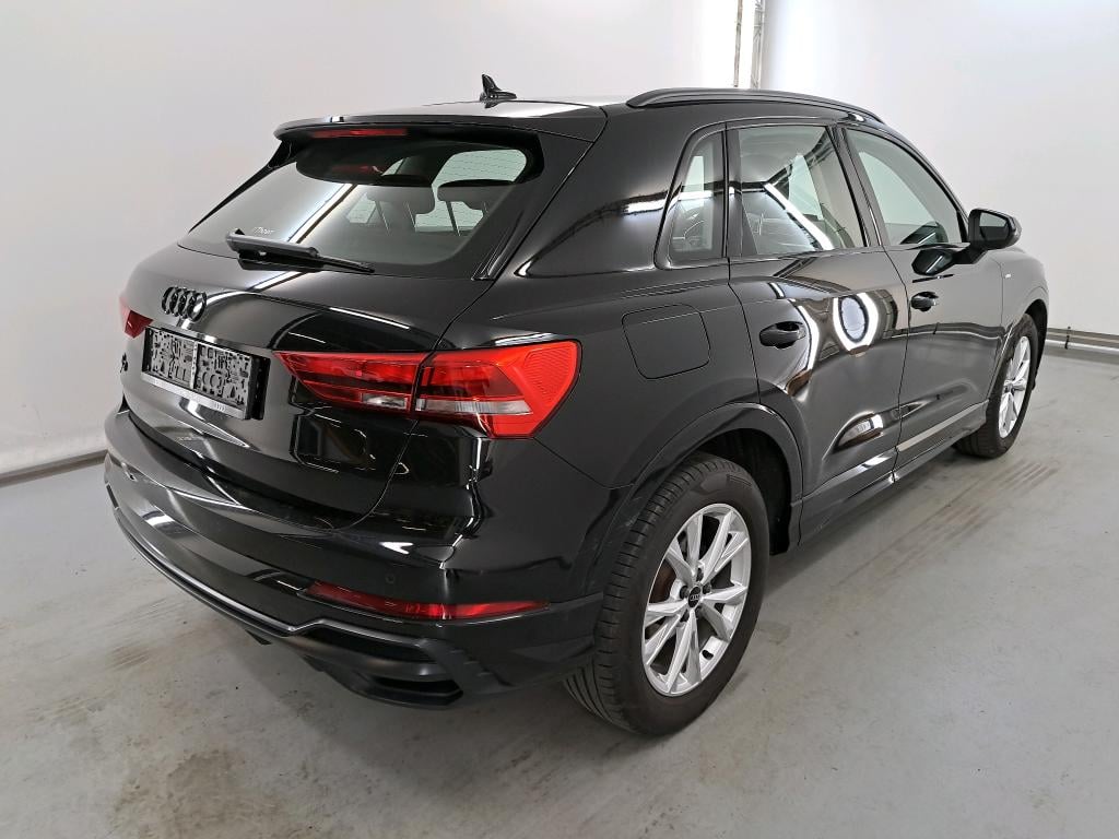AUDI Q3 2.0 35 TDI S TRONIC S LINE BUSINESS EDIT photo