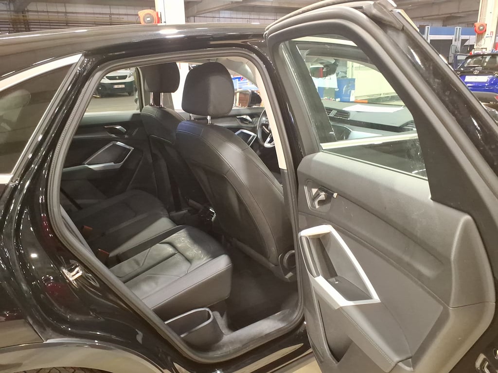 AUDI Q3 Sportback 1.4 45 TFSI E S TRONIC photo