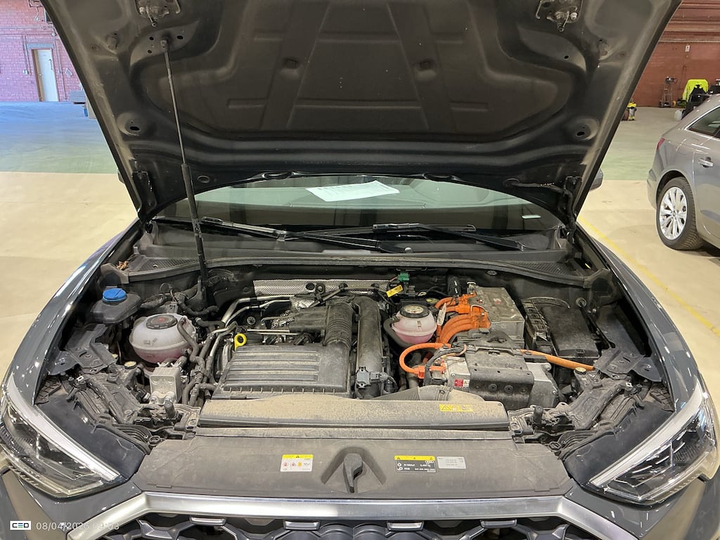 AUDI Q3 Sportback 1.4 45 TFSI E S TRONIC photo