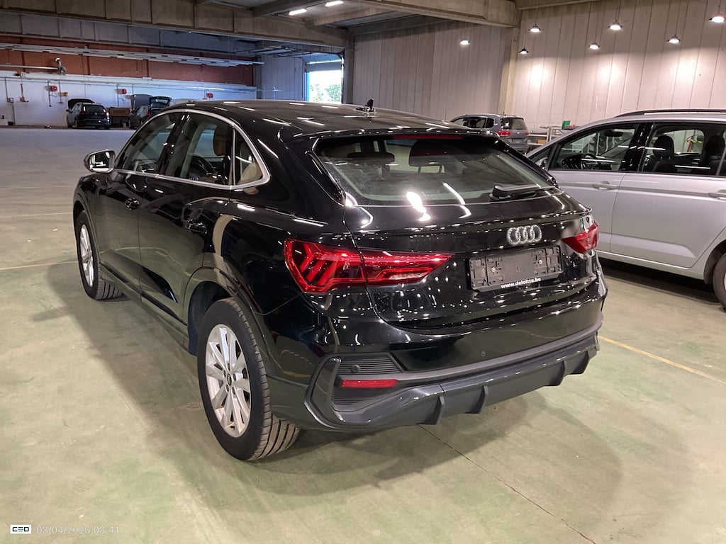 AUDI Q3 Sportback 1.4 45 TFSI E S TRONIC photo