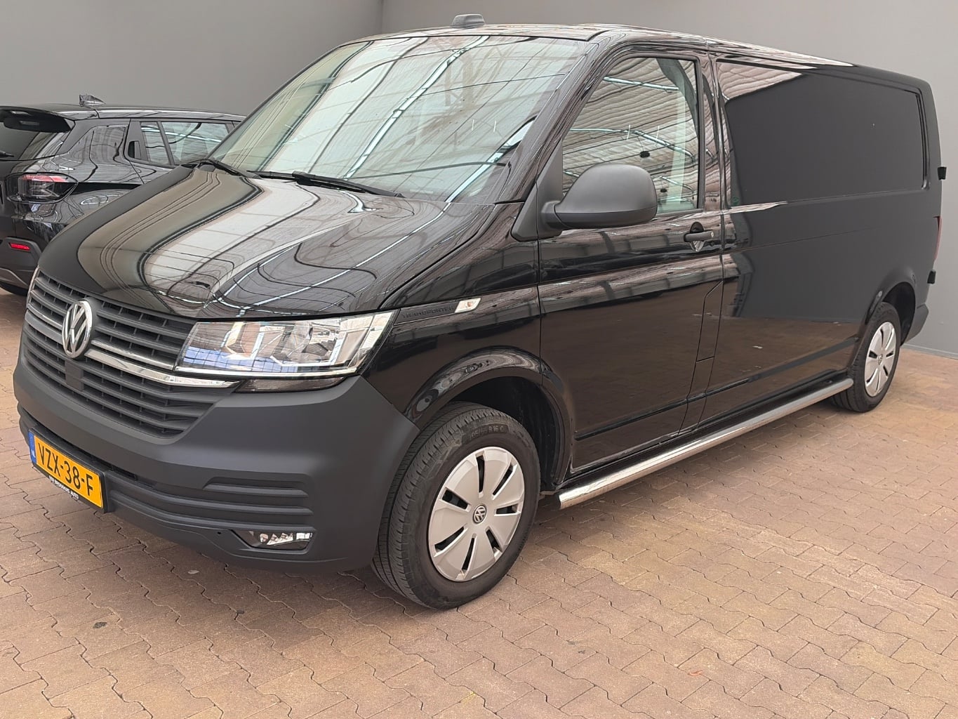 VOLKSWAGEN TRANSPORTER 2.0 TDI L2H1 Hi