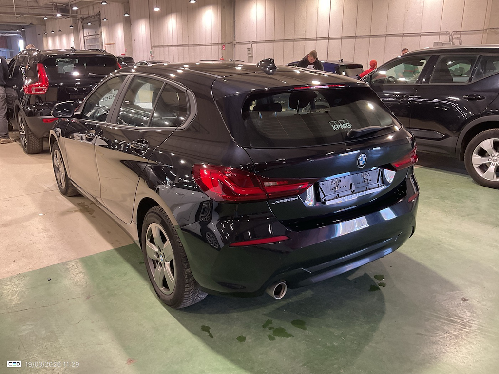 BMW 1 SERIES HATCH 1.5 116D (85KW) photo