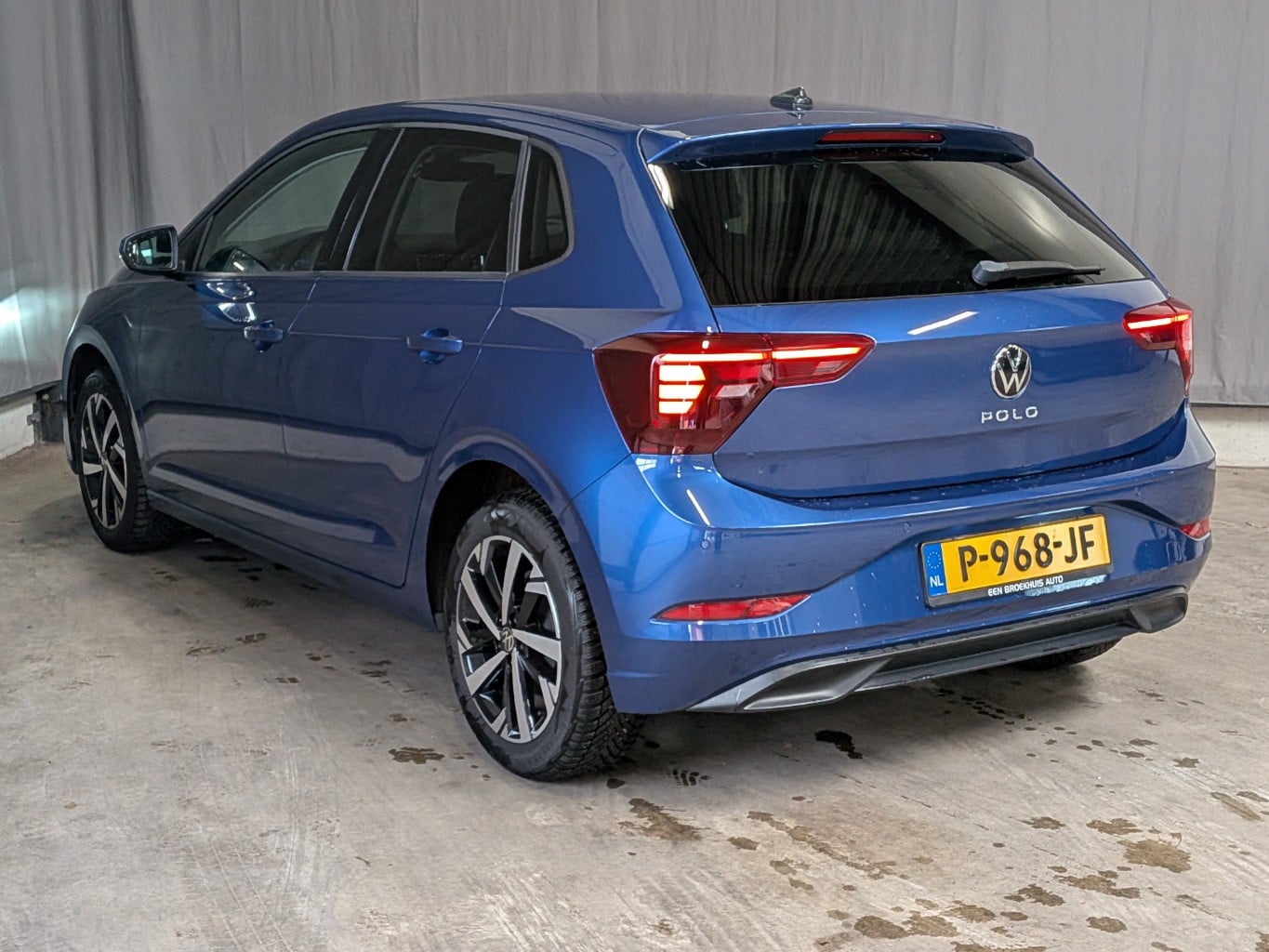 VOLKSWAGEN POLO 1.0 TSI Life Bns photo