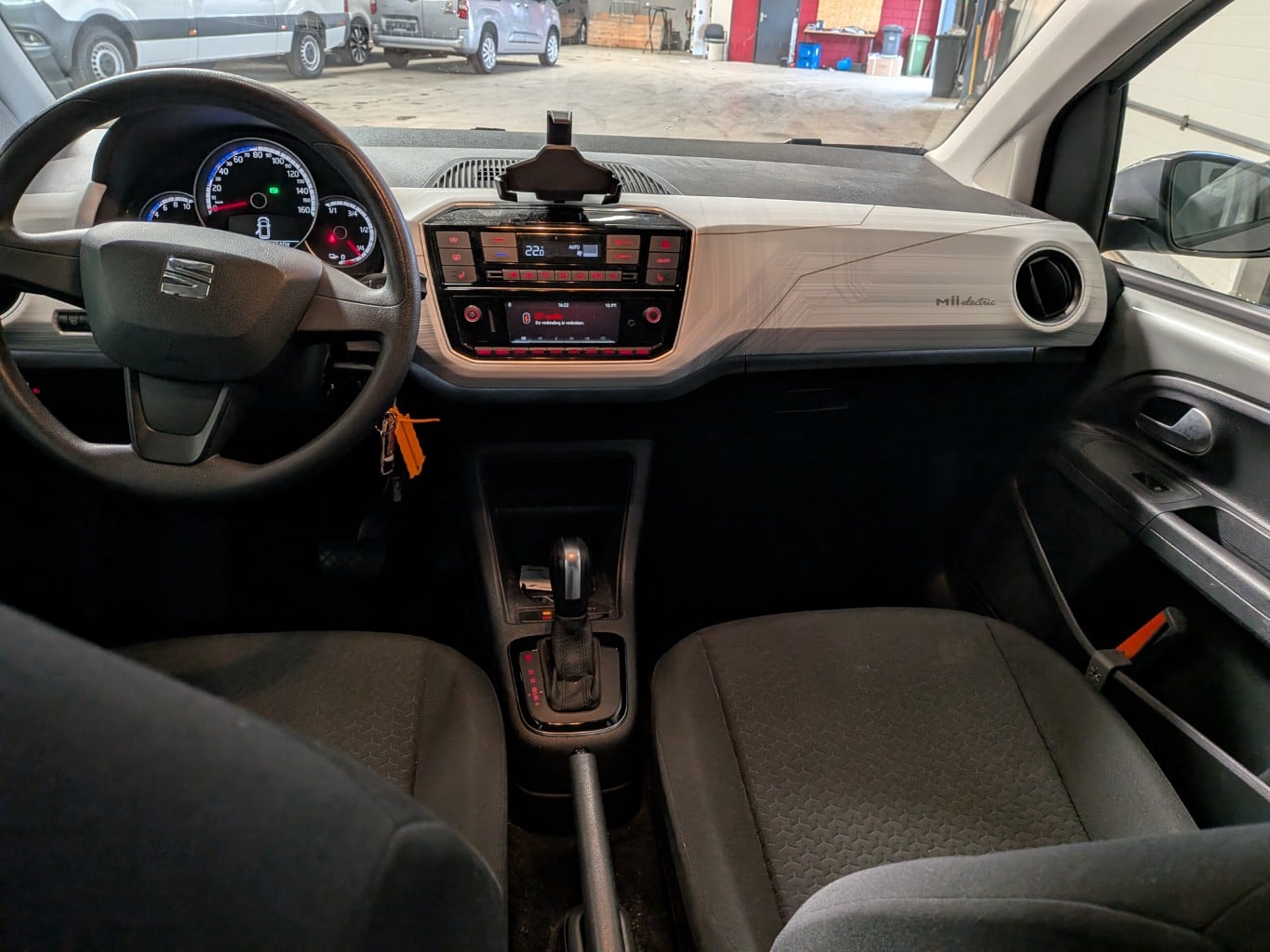 SEAT Mii Electric electric photo