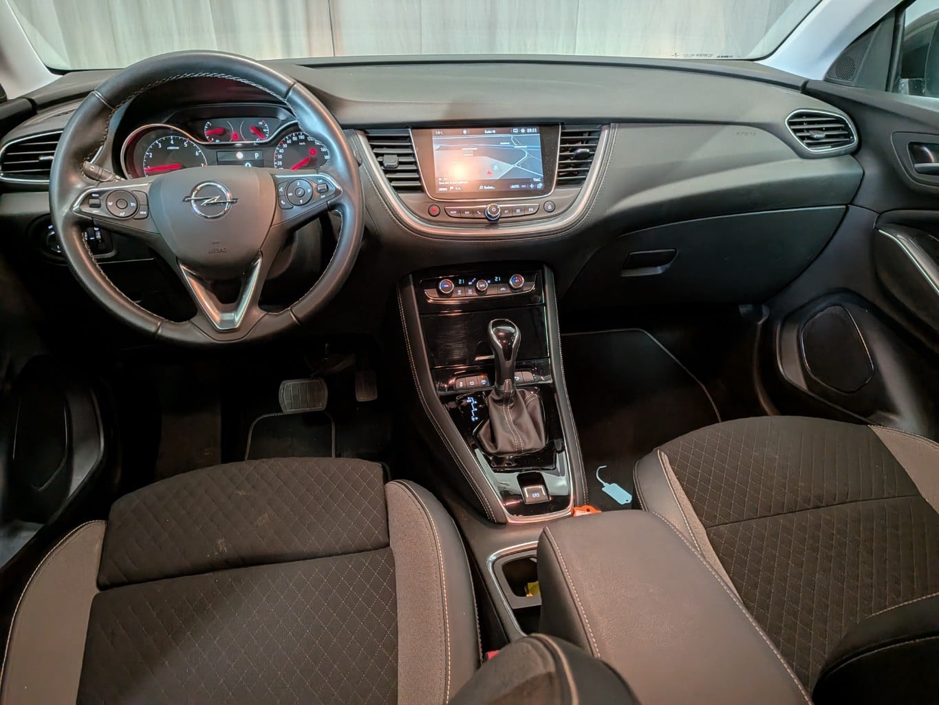 OPEL Grandland X 1.2 Turbo Innovation photo