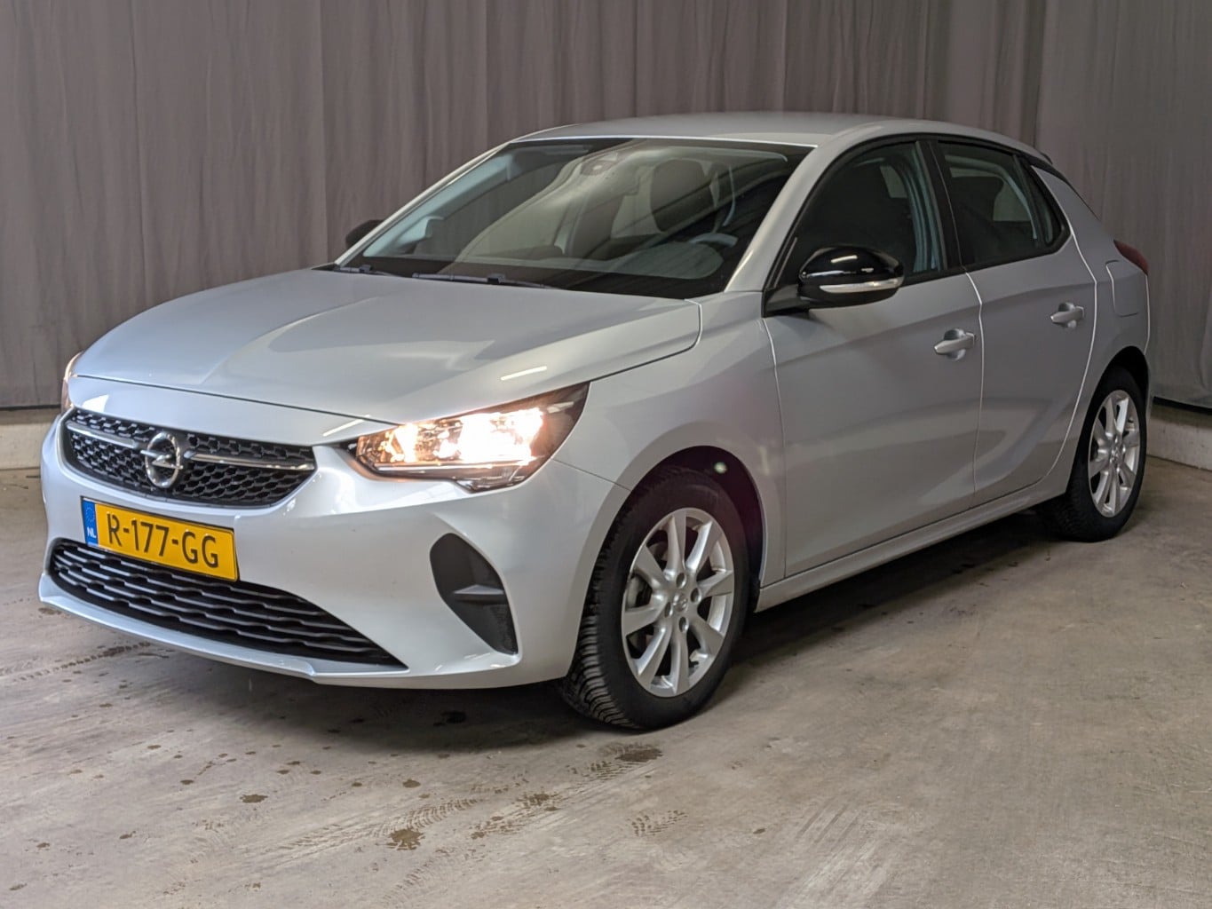 OPEL CORSA 1.2 Edition