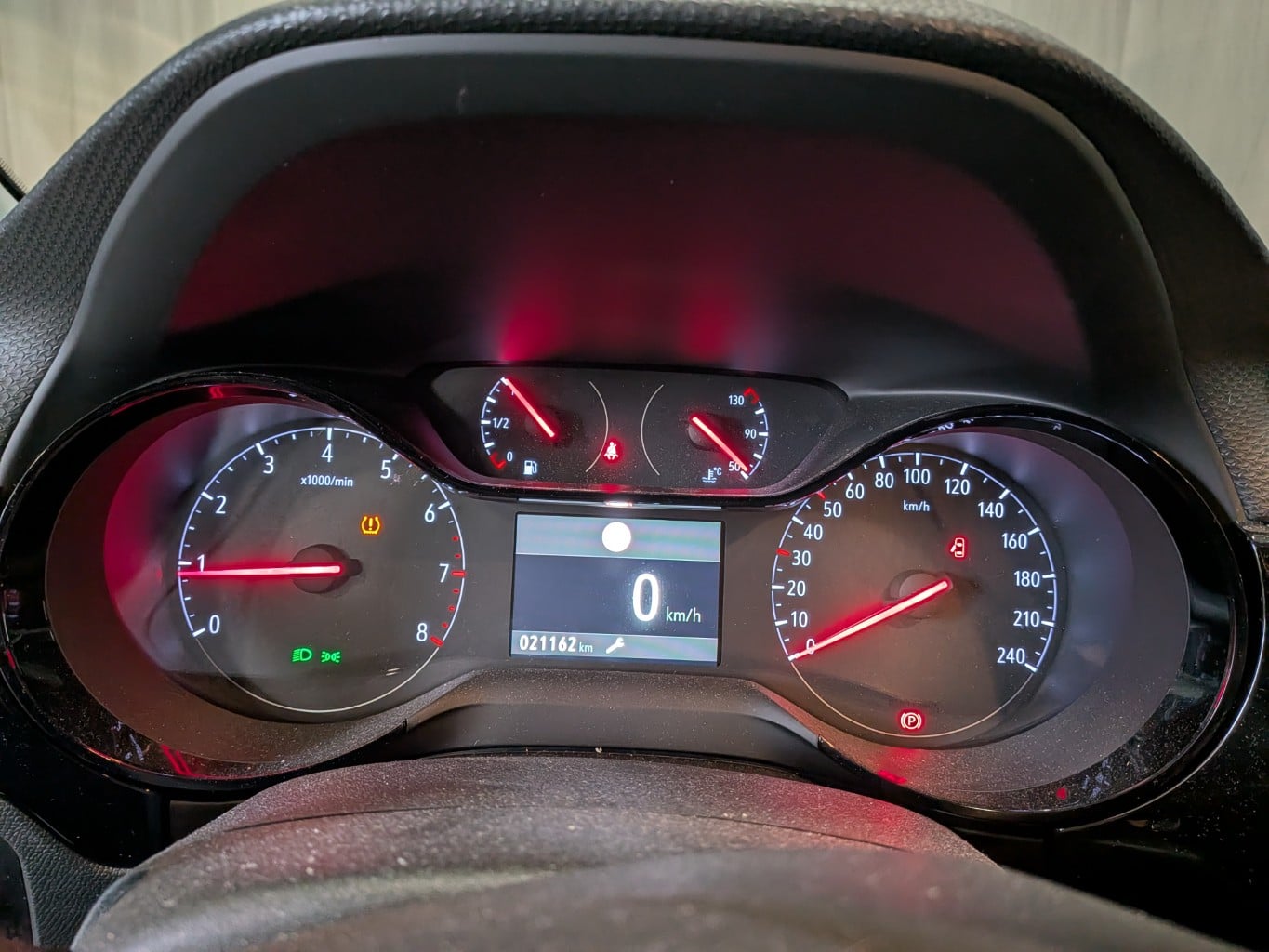 OPEL CORSA 1.2 Edition photo