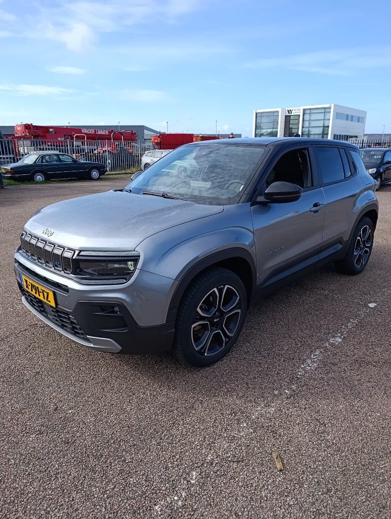 Jeep AVENGER 1st Edition 54kWh