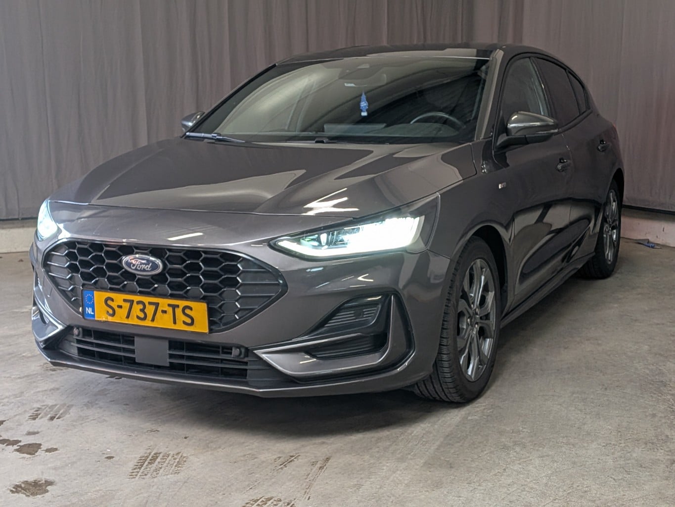 FORD FOCUS 1.0 EBH ST Line X