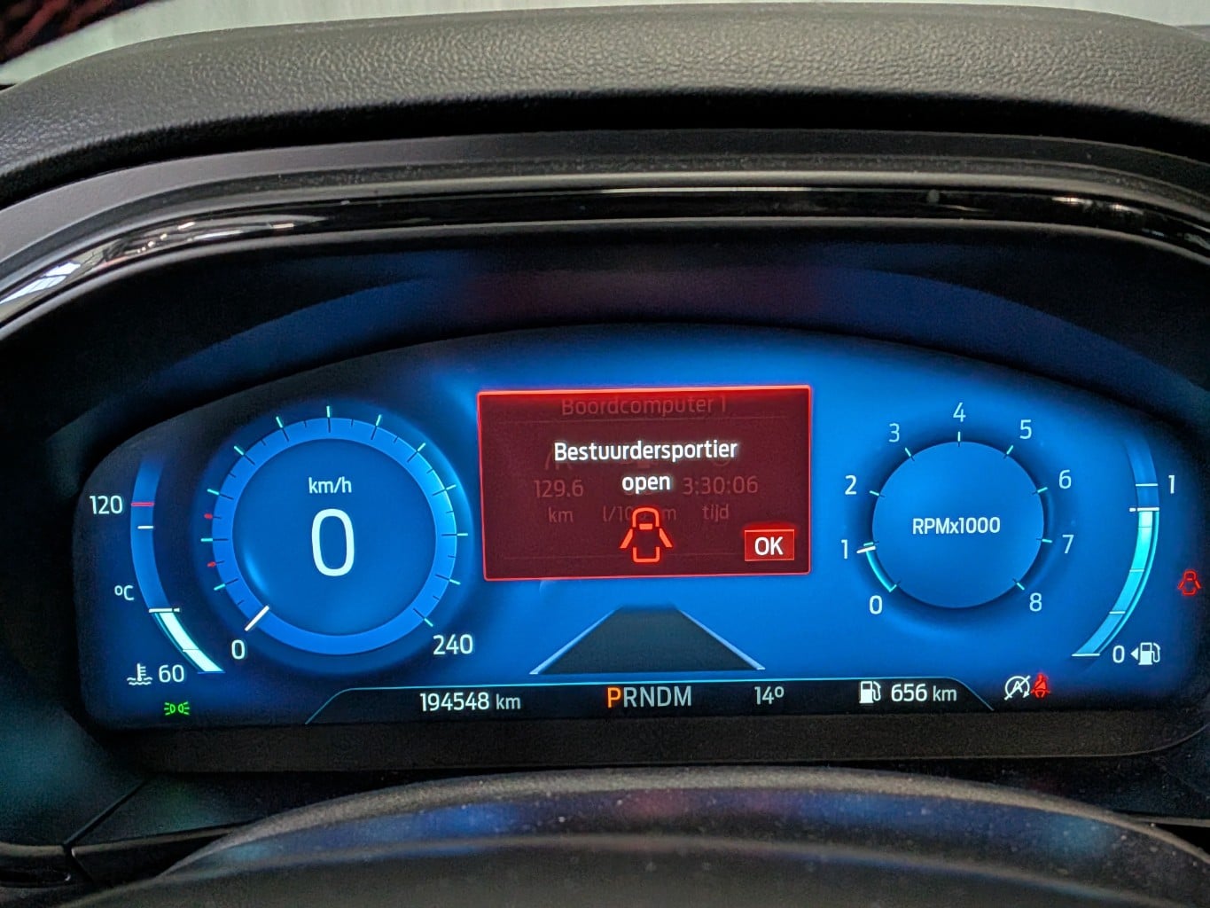 FORD FOCUS 1.0 EBH ST Line X photo