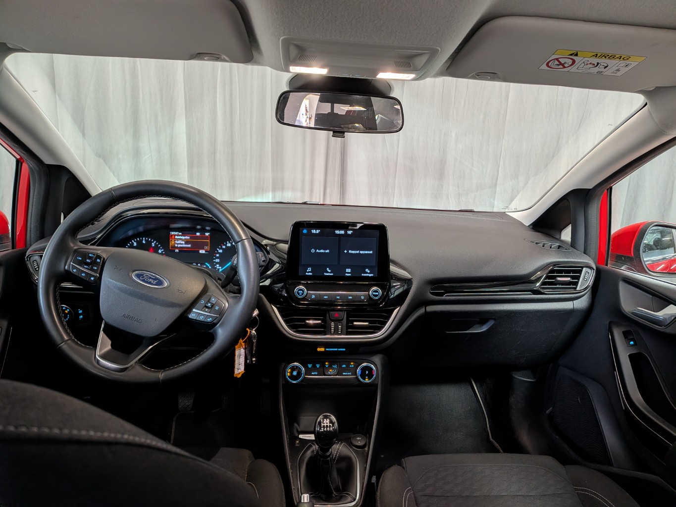 FORD FIESTA 1.0 EcoB. Titanium photo